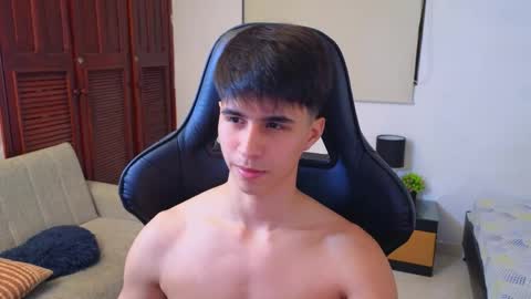 carl_dixon online show from May 2026 12:17:01 AM