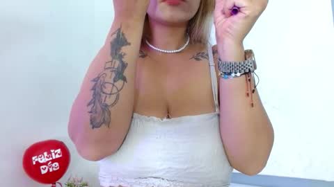 Carla online show from February 2026 12:06:02 PM