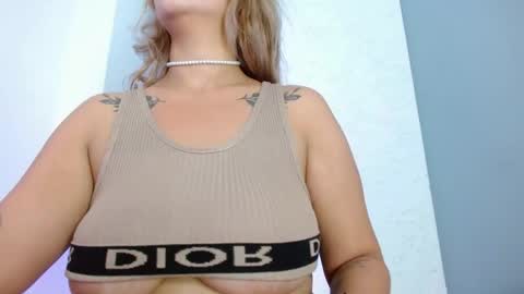 Snapshot of carla_beer chatting on April 2026 11:31:01 AM Carla online show from April 2026 11:31:01 AM