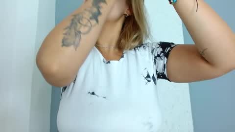 Snapshot of carla_beer chatting on May 2026 12:23:02 PM Carla online show from May 2026 12:23:02 PM