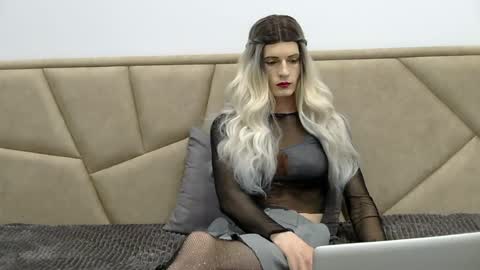 Snapshot of carla_rosson chatting on May 2026 09:11:02 PM sexy online show from May 2026 09:11:02 PM
