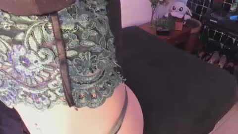 Carla online show from February 2025 02:51:02 AM