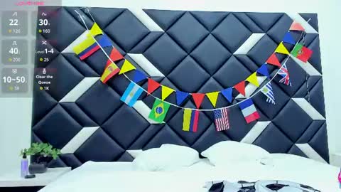 Carla Linares online show from June 2026 07:25:01 PM
