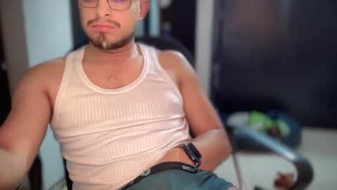 carlcarlinches4 online show from March 2025 04:34:02 AM