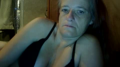Snapshot of carleeswoman08 chatting on October 2025 11:13:02 AM carleeswoman08 online show from October 2025 11:13:02 AM