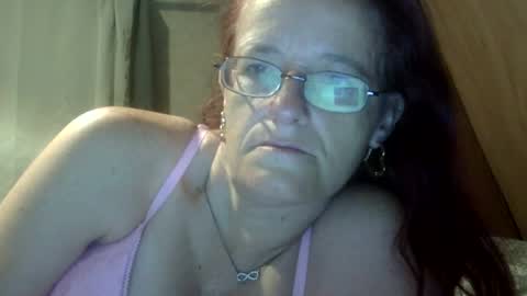 carleeswoman08 online show from June 2026 11:40:02 AM