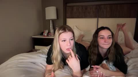 carlee online show from February 2026 02:01:02 PM