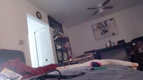 Carlie online show from April 2026 09:02:01 AM