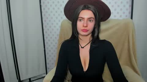 CarliSoSexy online show from July 2026 07:17:02 PM