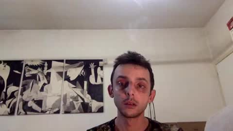 Snapshot of carlos037tm chatting on February 2025 06:04:01 AM Carlos online show from February 2025 06:04:01 AM