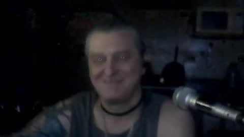 Snapshot of carlos712009 chatting on April 2026 06:33:02 AM carlos712009 online show from April 2026 06:33:02 AM