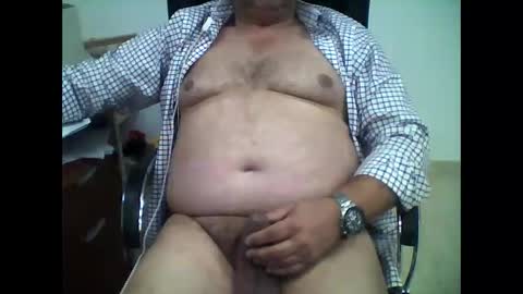 Snapshot of carlos8711 chatting on January 2026 03:28:02 PM carlos8711 online show from January 2026 03:28:02 PM