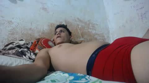 Snapshot of carlos_steven chatting on June 2026 01:32:02 AM carlos_steven online show from June 2026 01:32:02 AM