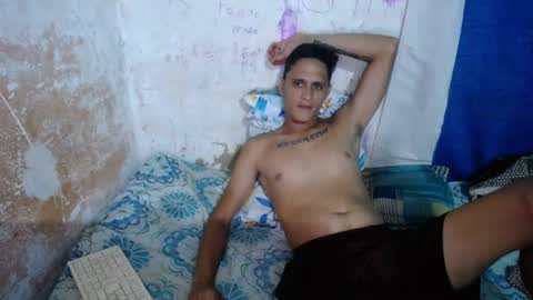Snapshot of carlos_steven chatting on July 2026 01:27:01 AM carlos_steven online show from July 2026 01:27:01 AM