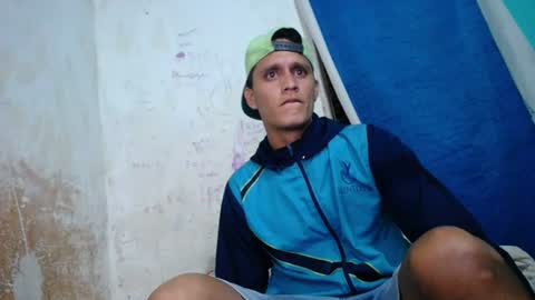 Snapshot of carlos_steven chatting on July 2026 02:17:02 AM carlos_steven online show from July 2026 02:17:02 AM