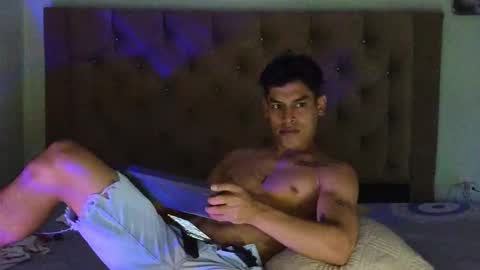 Snapshot of carloshero69 chatting on November 2025 06:08:01 PM carloshero69 online show from November 2025 06:08:01 PM