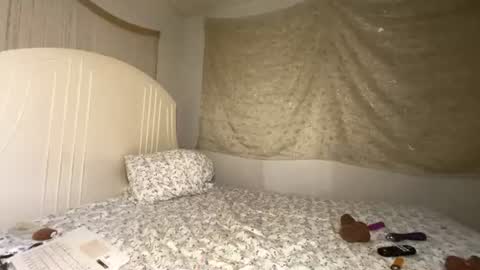 Carmen Savage online show from July 2026 06:17:02 PM