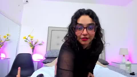 carmenpurpple online show from July 2026 03:59:02 AM