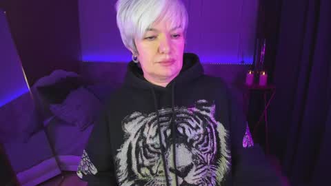 Carmen online show from January 2025 08:28:02 PM