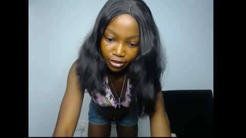 caroline online show from May 2026 04:39:02 AM