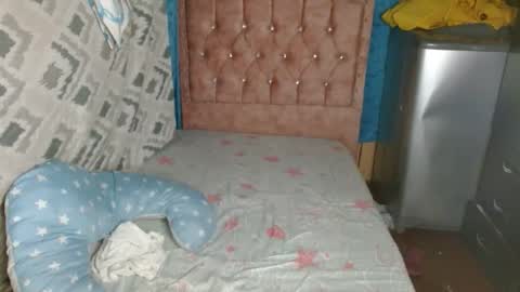 Snapshot of carol_lil1 chatting on February 2026 06:42:02 AM carol_lil1 online show from February 2026 06:42:02 AM