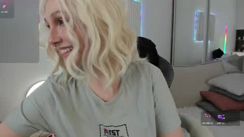 Snapshot of carol_may_ chatting on April 2026 07:55:03 AM carol_may_ online show from April 2026 07:55:03 AM