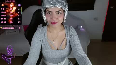 Caroline online show from June 2026 02:11:01 PM