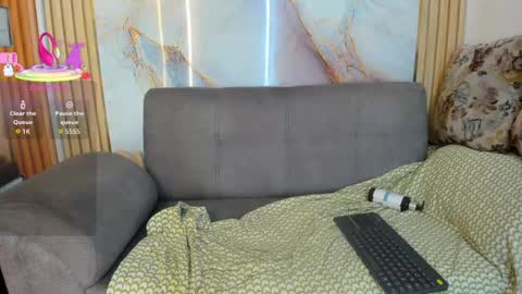 Snapshot of carolina11_pm chatting on April 2026 02:51:02 AM CAROLINA online show from April 2026 02:51:02 AM