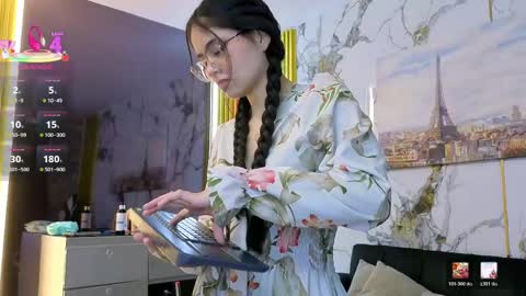 Snapshot of carolina11_pm chatting on May 2026 10:39:01 PM CAROLINA online show from May 2026 10:39:01 PM