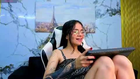 Snapshot of carolina11_pm chatting on June 2026 09:49:01 PM CAROLINA online show from June 2026 09:49:01 PM