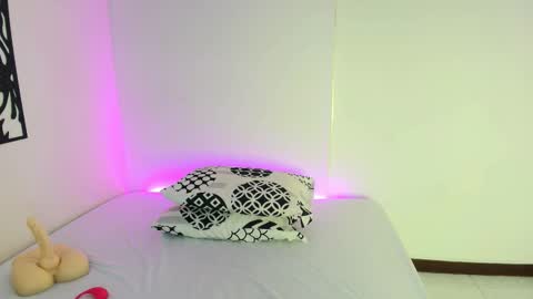 carolina baire online show from March 2026 12:11:01 PM