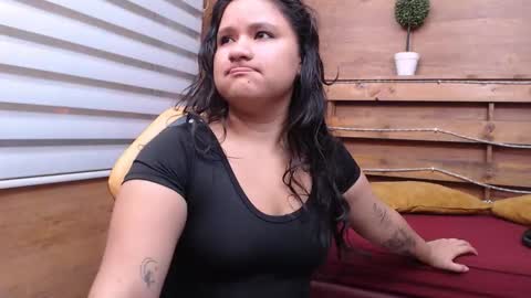 Snapshot of carolina_canndy chatting on February 2026 02:08:02 AM carolina_canndy online show from February 2026 02:08:02 AM