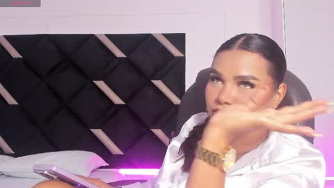 carolina_evannss online show from July 2026 04:32:01 AM