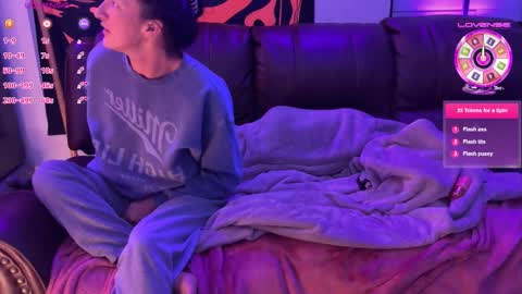 Snapshot of carolina_kink chatting on January 2026 07:13:02 AM Carolina Kink online show from January 2026 07:13:02 AM