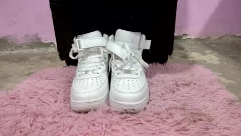 Carolina no nude no show sexual online show from December 2024 05:14:01 PM