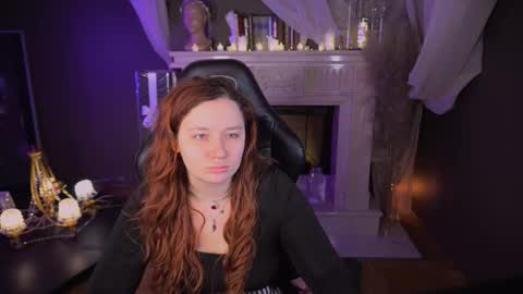 Snapshot of carolina_winter chatting on November 2025 12:17:01 PM Mira online show from November 2025 12:17:01 PM