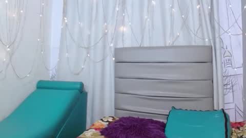 Carolina Bernal online show from May 2026 03:44:01 AM