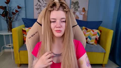 carolinasherry online show from February 2026 12:03:01 PM