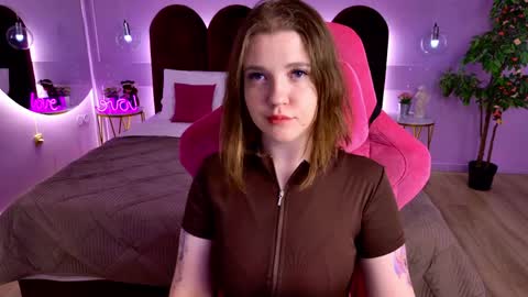 carolinasherry online show from May 2026 05:02:02 AM