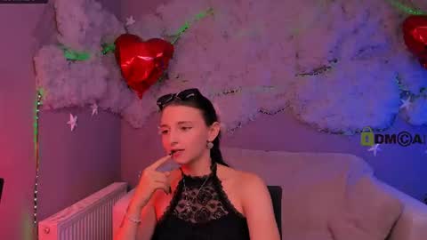 Caroline online show from July 2026 06:58:02 PM