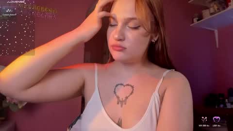 Caro online show from April 2026 08:57:02 PM