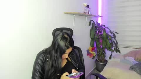 Snapshot of caroline_rodriguez_9 chatting on September 2025 03:33:02 AM caroline_rodriguez_9 online show from September 2025 03:33:02 AM