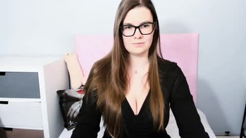 CarolineAmore online show from March 2026 03:37:01 PM