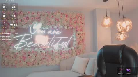 Caro online show from February 2025 04:58:02 PM