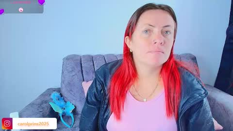 Snapshot of carolinhe_ chatting on October 2025 08:09:02 PM Carolinhe online show from October 2025 08:09:02 PM