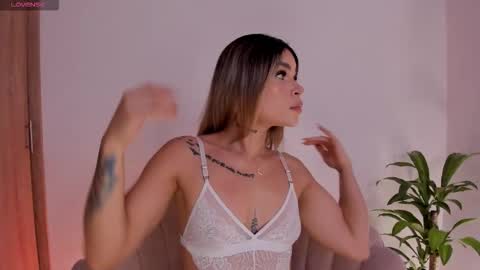 Snapshot of carolinna_ chatting on January 2026 12:16:01 AM carolinna_ online show from January 2026 12:16:01 AM