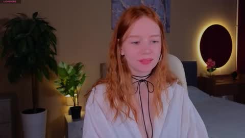 Caro online show from September 2025 02:11:01 PM