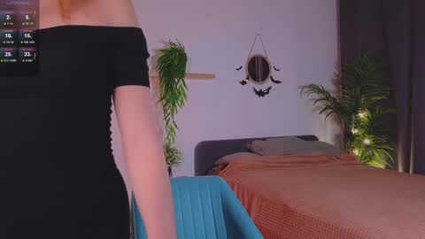 Caro online show from November 2025 02:17:02 PM