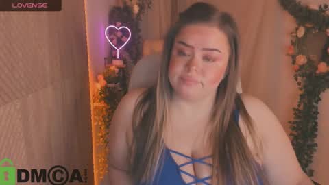 Snapshot of caroll_li chatting on February 2025 03:48:01 AM caroll_li online show from February 2025 03:48:01 AM