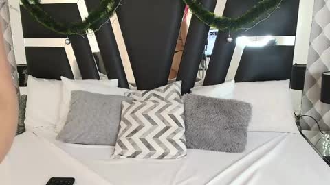 Caro Gmez  online show from January 2025 04:08:01 PM